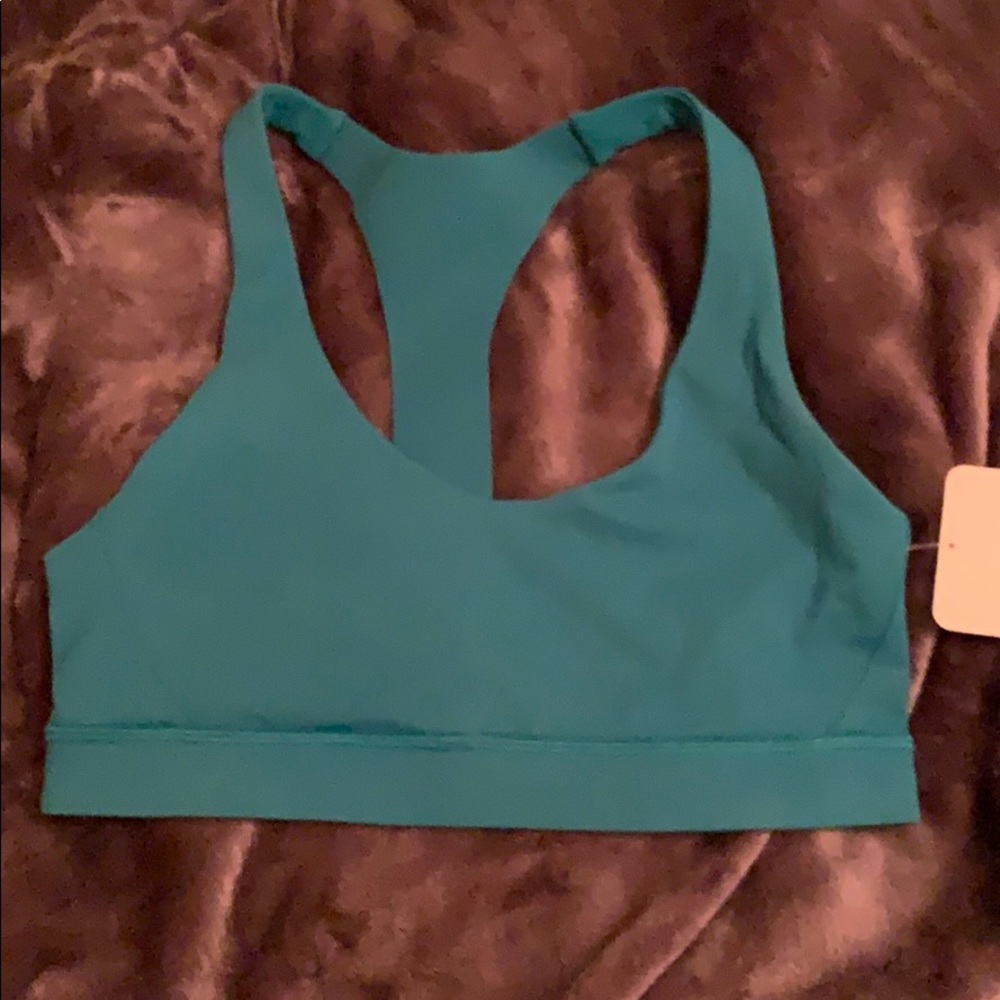 Lululemon Break Free bra NWT